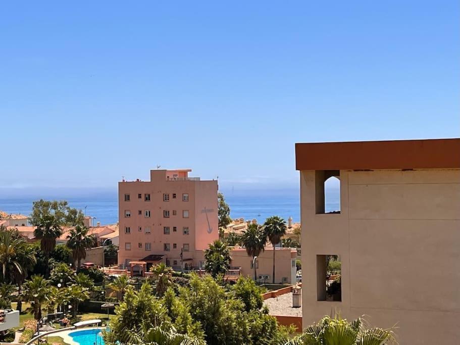 Benalmadena Costa Malaga Apartamento Muy Acogedor Con Vistas Al Mar Terraza Gigante Para Verano E Invierno Parking Dış mekan fotoğraf